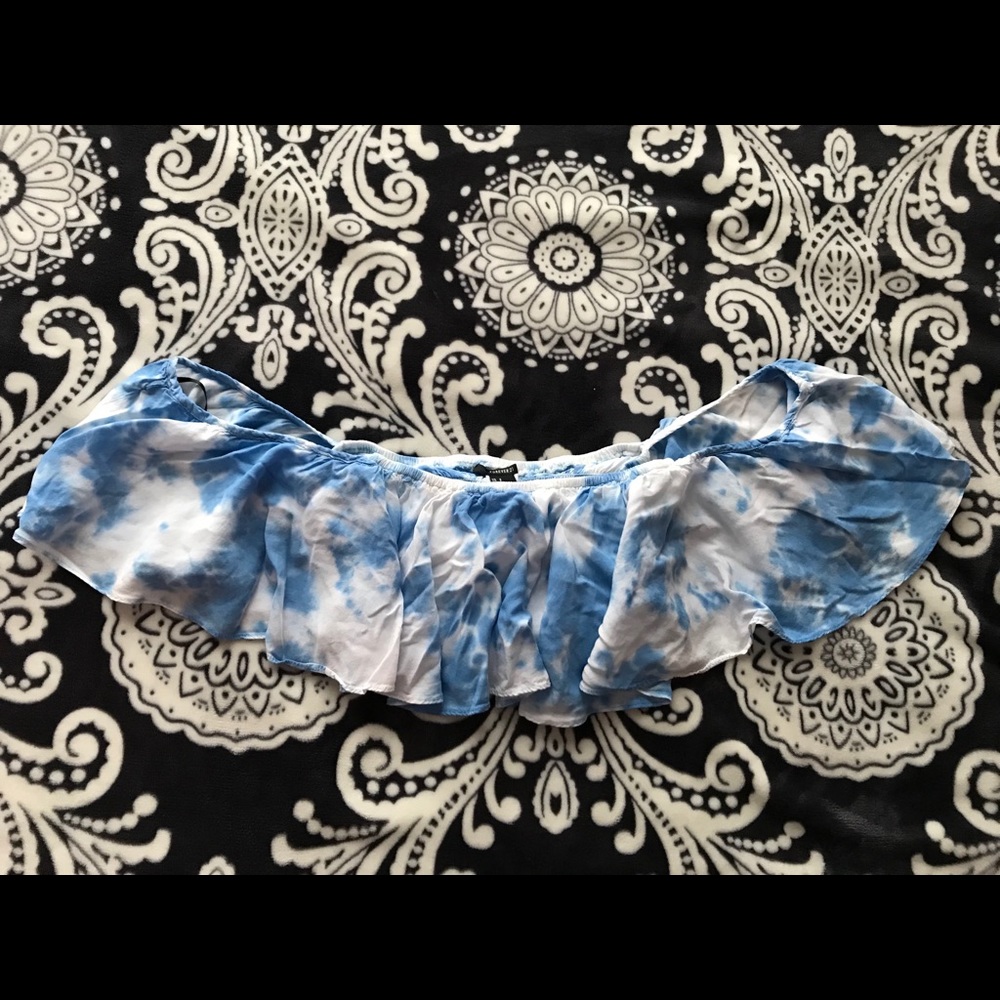 Off the Shoulder Crop Top